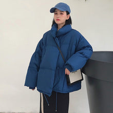 Load image into Gallery viewer, Estilo coreano 2019 jaqueta de inverno das mulheres gola sólida preto branco feminino para baixo casaco solto oversized curto parka